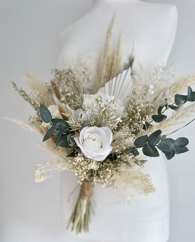 dried flower bridal bouquet for hire UK 